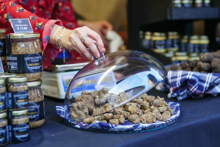 Sabato al via la 62^ Mostra Nazionale del Tartufo Bianco di Sant’Angelo in Vado