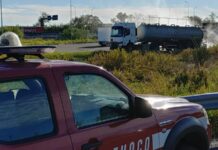 Fano, emergenza vicino all’A14: camion perde acido cloridrico. Sul posto i VVF