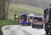 Scontro tra auto e camion sulla 73 Bis: un ferito