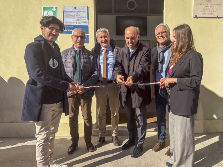 Uniurb inaugura una nuova aula studio al Polo Petriccio: 44 postazioni per studio e socialità
