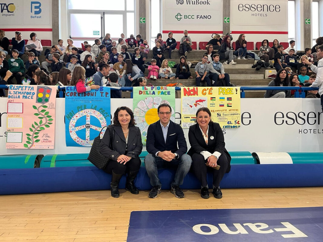 F673F28E-2100-4D9D-8251-94A9A7A99B2F