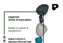 Emisfere: alla Galleria Rossini le sfere in equilibrio di Enza Foschi e Milena Procaccini