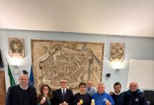 Candelara, l’emozione unica di una festa a lume di candela