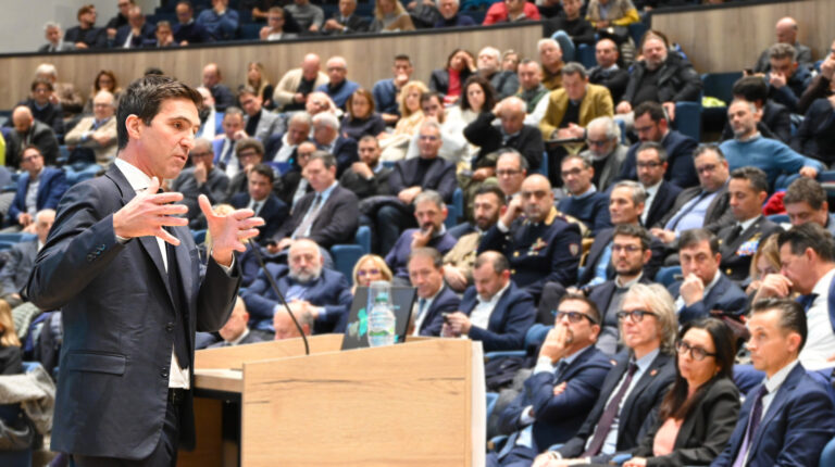 Una spinta allo sviluppo: la ZES Unica sbarca nelle Marche. Acquaroli: «Opportunità enorme per la nostra regione»