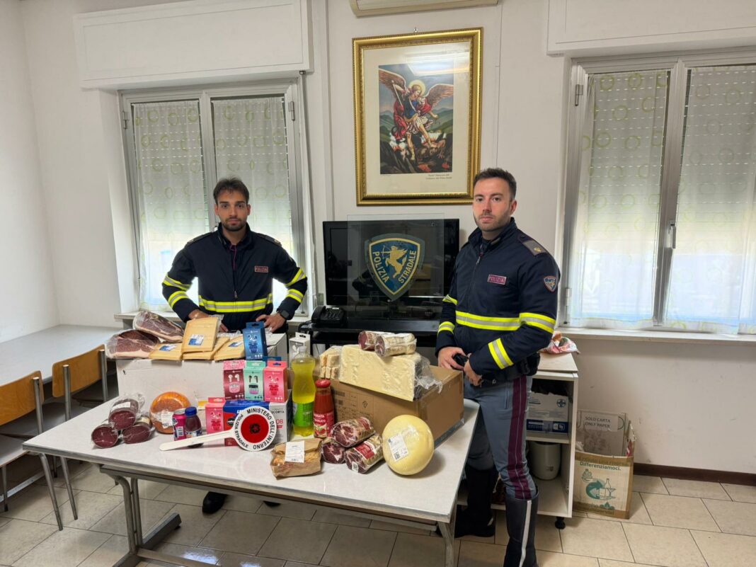 polizia stradale foto comunicato