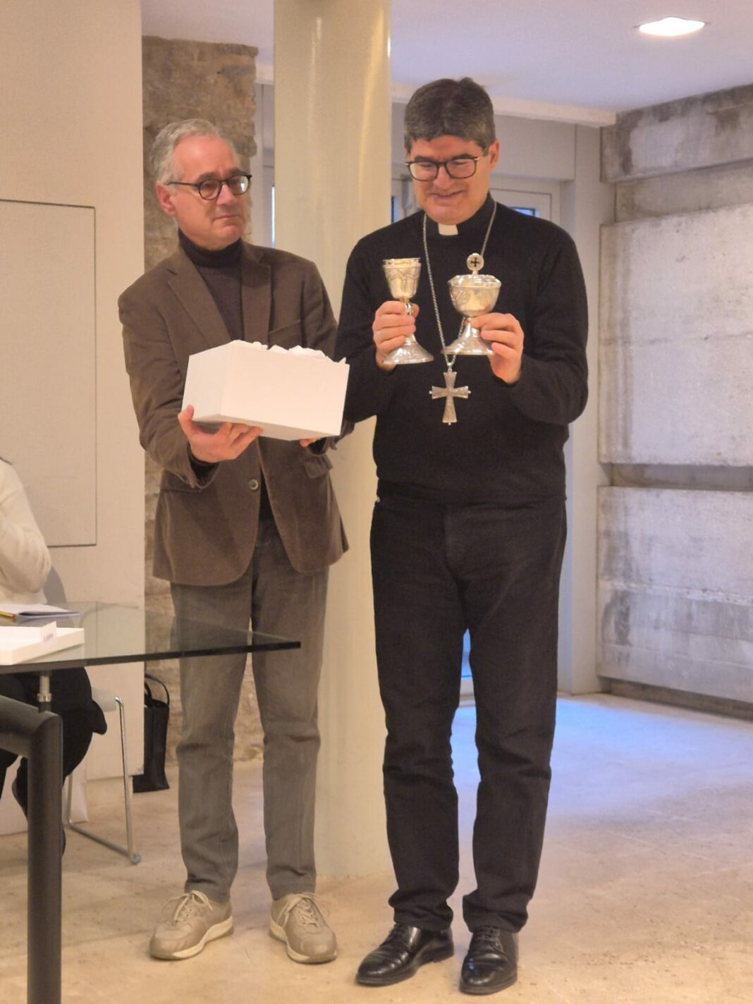 CONSEGNA CALICE E PISSIDE