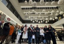 Pesaro – Inaugurata la “nuova” Galleria Roma dopo il restyling del Comune; Biancani e Pozzi: «Uno spazio centrale di Pesaro trova nuova identità e decoro»