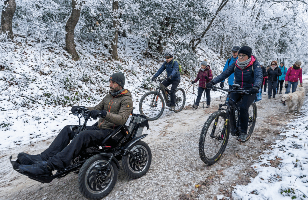 Passeggiate invernali con Zoom - Immagine illustrativa, rielaborata digitalmente per uso editoriale.