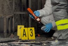 Pesaro – Incendio al Campus Shop 24, locale distrutto dalle fiamme. Nucleo investigativo dei Vigili del Fuoco al lavoro, non si esclude il dolo (FOTO)