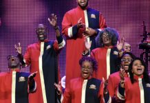 Tra gospel, danza e tradizioni: il Natale di Pesaro entra nel vivo