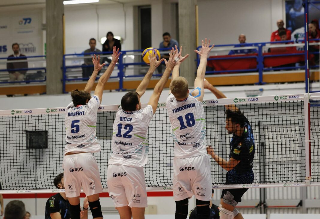 muro a tre di Fano contro Pineto (1)