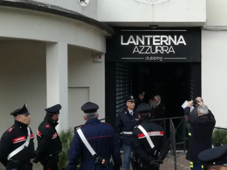 Strage di Corinaldo, la Cassazione conferma le condanne: definitive le pene per sette imputati
