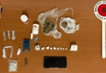 Pesaro, arrestato spacciatore con cocaina ed ecstasy “Blue Punisher”