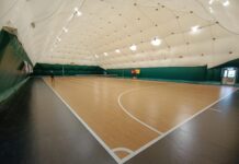 Senigallia – Scuola Mercantini, completati i lavori alla tensostruttura: nuova pavimentazione e impianto rinnovato