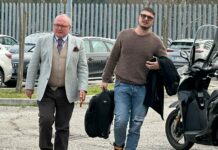 Affidopoli, Santini torna all’interrogatorio con un bagaglio carico (forse) di documenti