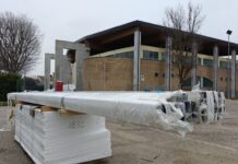 Paladionigi di Vallefoglia, arrivati i tamponamenti: verso il completamento del tetto del palazzetto