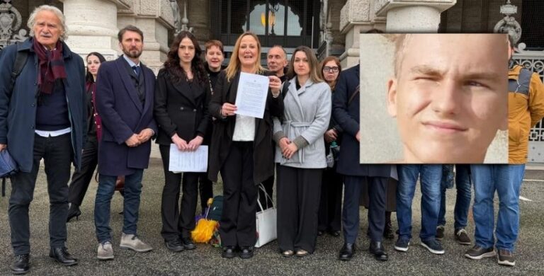 Senigallia – Nel nome di Leonardo Calcina, morto a 15 anni: proposta di legge contro il bullismo