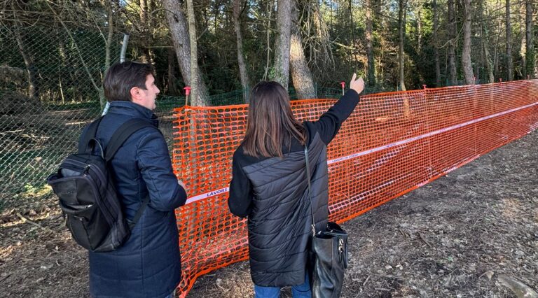 Pesaro – Al via i lavori al Parco Miralfiore: nuova recinzione anti-scavalcamento per aumentare la sicurezza