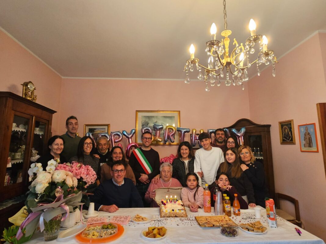 75e5dcad-a194-47ee-ba07-caa8a3dd3aa2