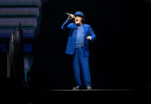 Pesaro, sold out alla “Vitrifrigo Arena” per Renato Zero (FOTO)