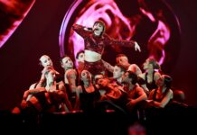 Annalisa conquista Pesaro: show immersivo alla Vitrifrigo Arena (FOTO)