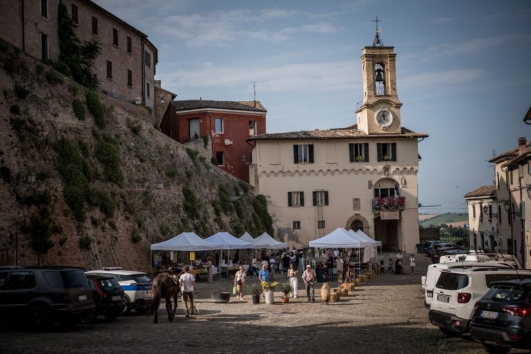 Torna “Wiva il Mercato Contadino” a Cartoceto