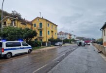 Fano, doppio incidente tra via Flaminia e SNAN: un’auto si ribalta, 75enne in ospedale