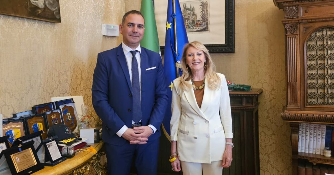 Incontro tra Confartigianato e Prefettura PU (1)
