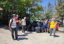 Baia del Re ripulita dai volontari: raccolti 15 sacchi di rifiuti