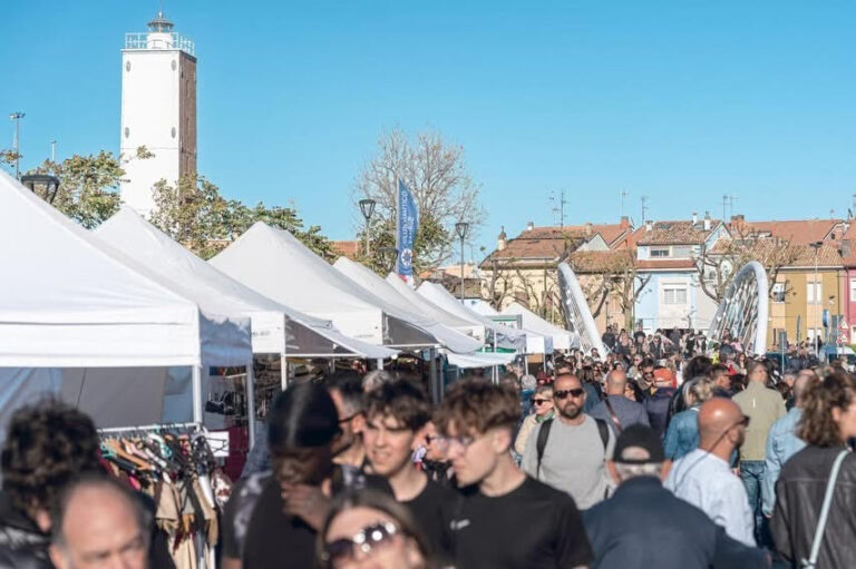 Fano, weekend da tutto esaurito: turismo, sport, motori e cultura portano circa 11mila presenze