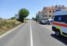 Fano, due incidenti in poche ore: tre feriti lievi