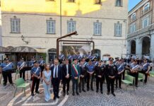 Memoria e gratitudine, a Pergola il ricordo del carabiniere Sgavicchia e il concerto della Fanfara