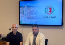 Parcheggi a Fano: stalli bianchi alla Rocca e abbonamenti validi sette giorni su sette