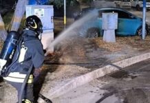 Fano, incendio a un’auto elettrica: intervento dei Vigili del Fuoco nella notte