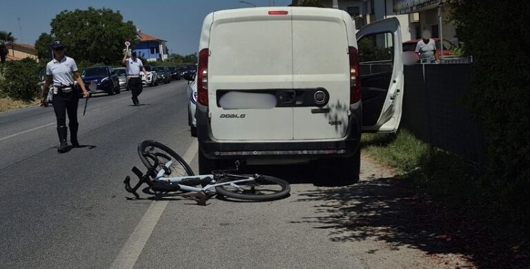Fano, due ciclisti soccorsi in codice rosso dopo due incidenti