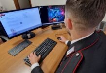 Controlli dei Carabinieri ad Ancona: in carcere un 25enne trovato con cocaina, denunciato un 19enne per truffa online