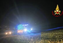 Cade lungo un sentiero a Gabicce Monte, soccorso un ciclista infortunato