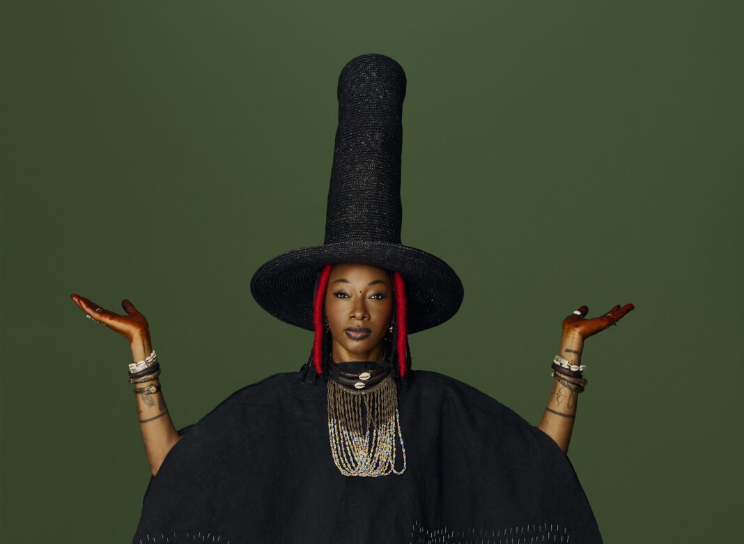 FATOUMATA DIAWARA (foto Trevor Stuurman) 0046