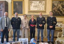Pesaro – Salvano due vite fuori servizio, elogio del Prefetto agli agenti Nardelli e Simoncelli