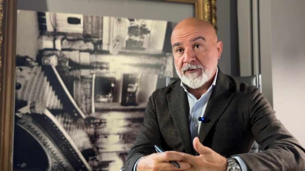 Maurizio Paradisi