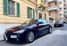 Ancona, smantellato un gruppo WhatsApp per gli acquisti collettivi di droga: tre denunce