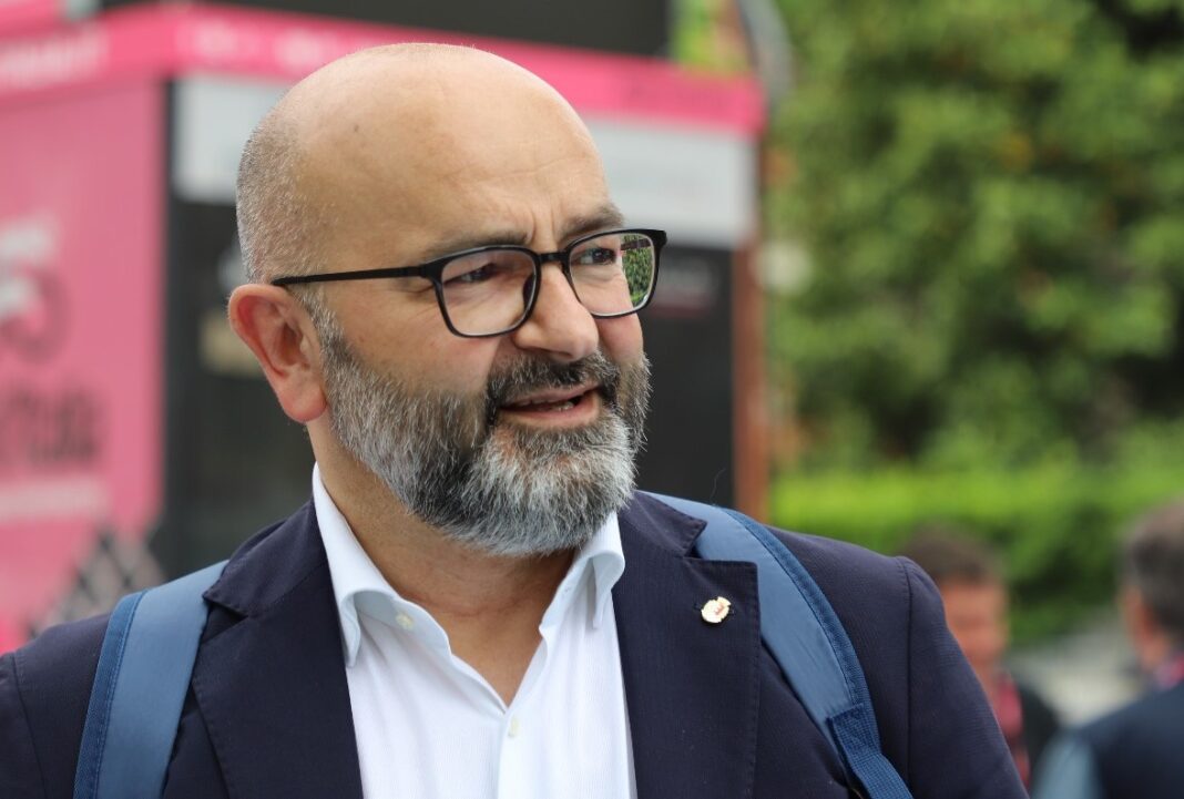 DIMITRI TINTI