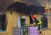Osimo, incendio in un’abitazione: muore un cane, evacuata una persona
