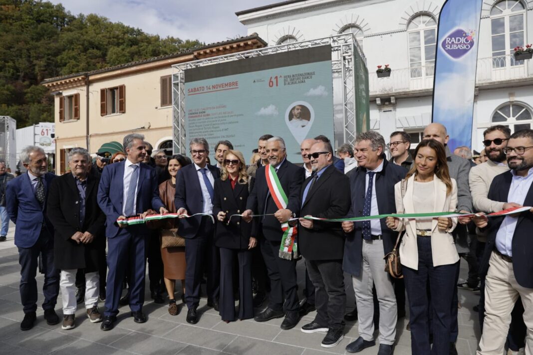 Report Taglio del nastro 61 Fiera